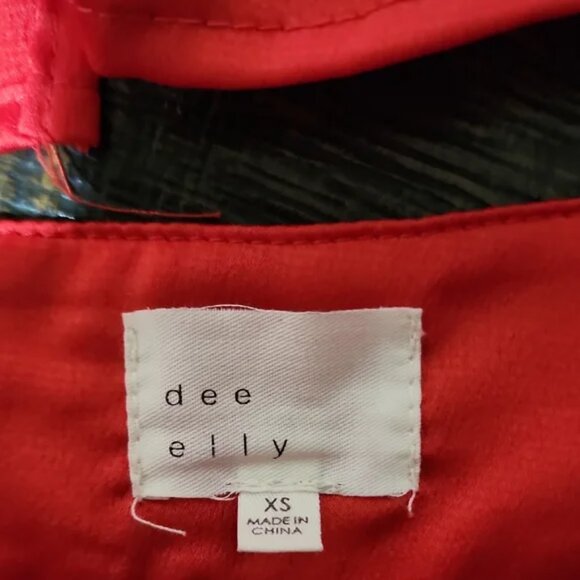 Red Silk Pant & Off Shoulder Crop Top - 2 piece set - Picture 4 of 4